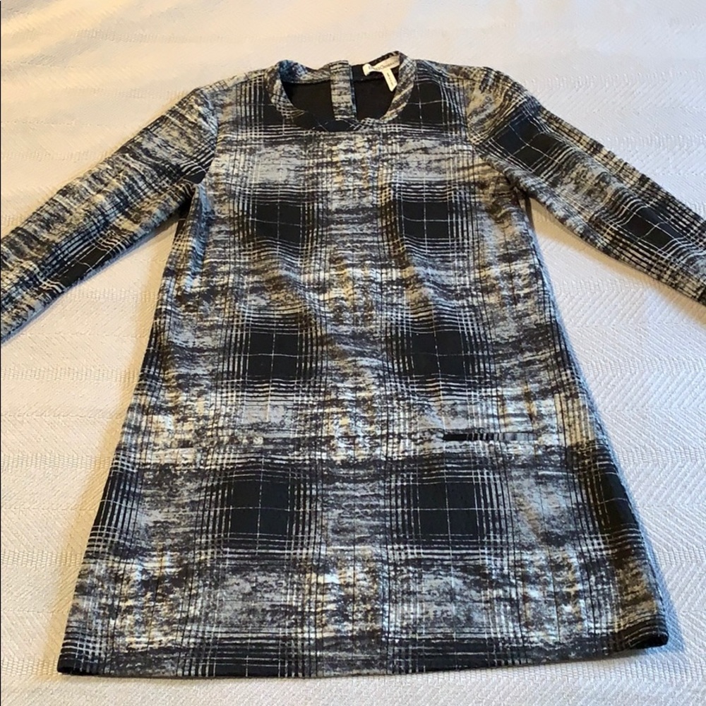 BCBGeneration long sleeves dress